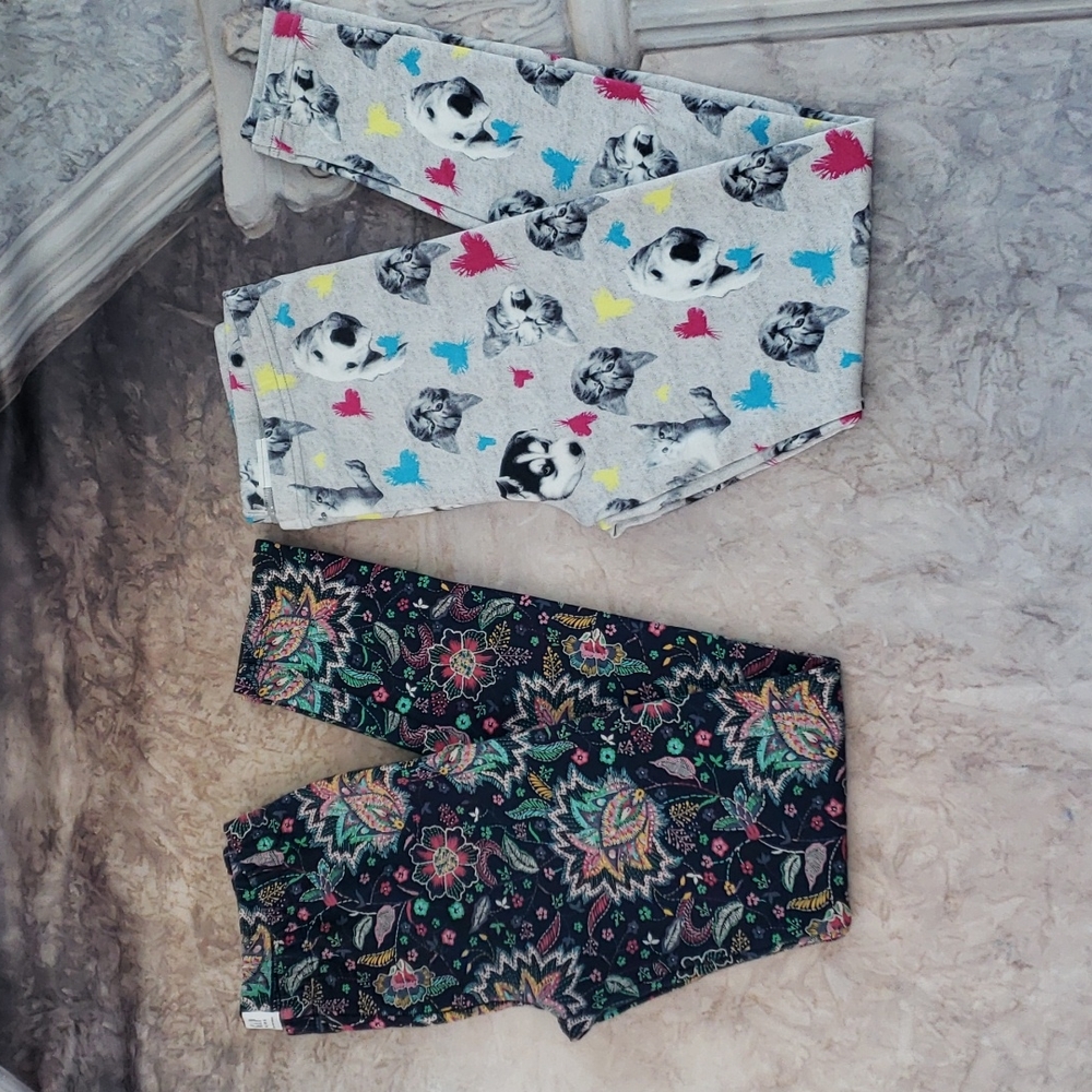 Set of 2 girls cotton stretch Gap  and Kirkland cat & dog leggings size 12-14 XL
